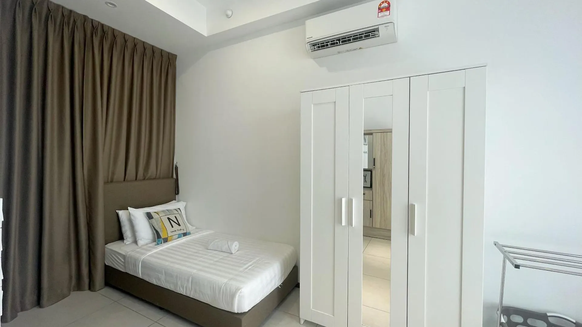 Apartment Le Petit Suite - 8 Pax Sea View Infinity Pool George Town